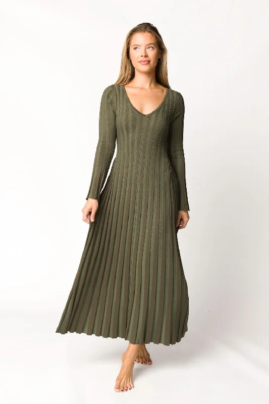 Hadley Long Sleeve V-Neck Knit Maxi Dress in Olive- Bump Friendly